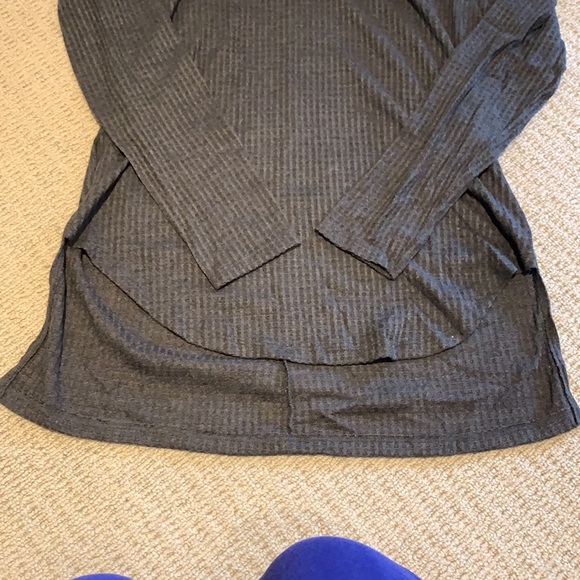 Grey waffle long sleeve - Picture 2 of 3